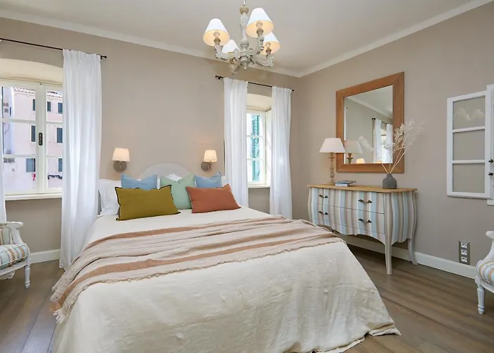Villa Inside The Old Town With Private Terrace And Floor Heating