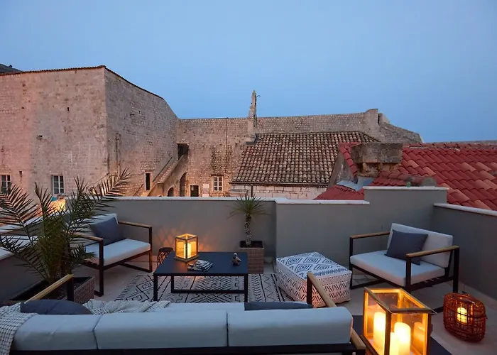 Villa Inside The Old Town With Private Terrace And Floor Heating