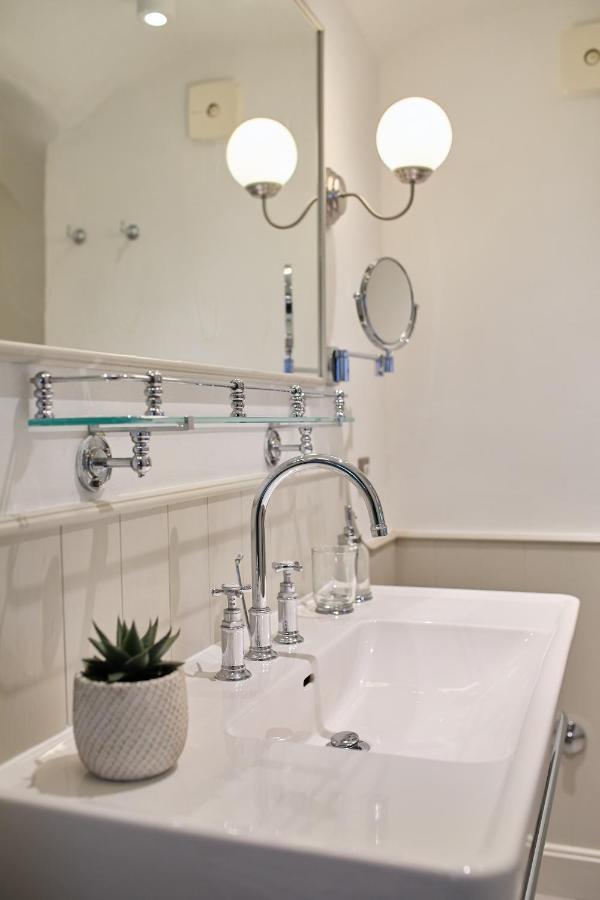 Inside The Old Town With Private Terrace And Floor Heating * Dubrownik