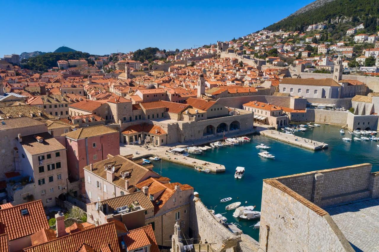 Inside The Old Town With Private Terrace And Floor Heating Dubrovnik