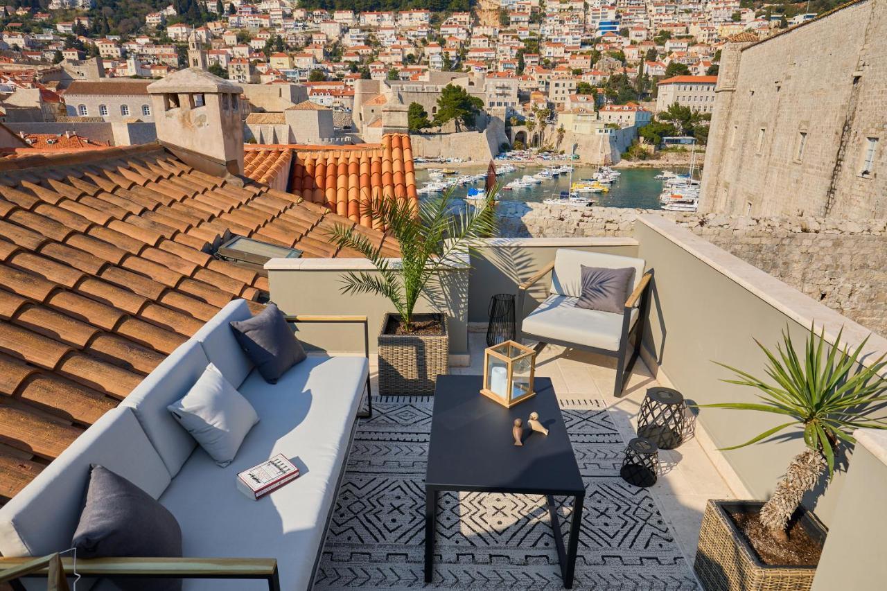 Inside The Old Town With Private Terrace And Floor Heating Villa *